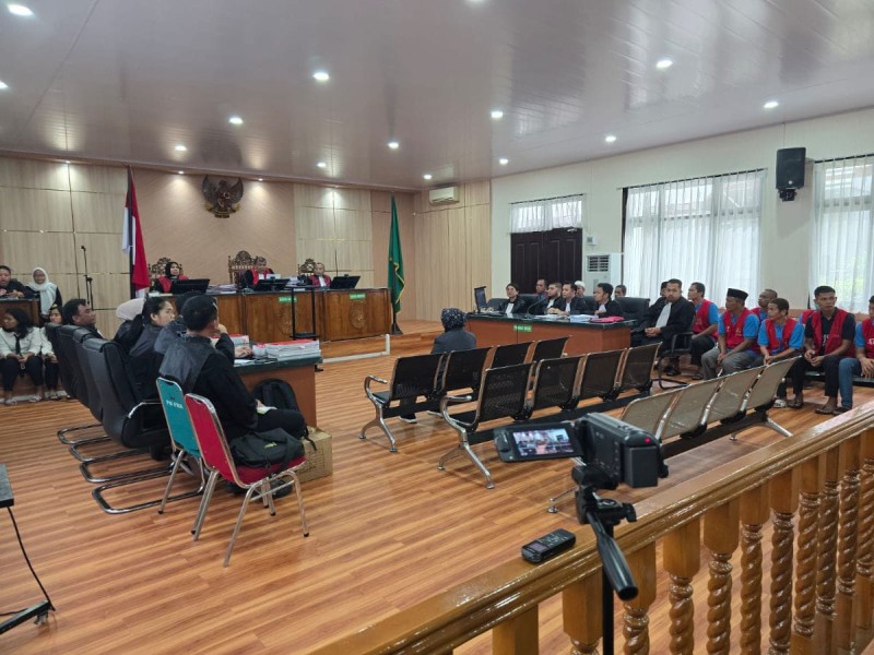 Hakim Cecar Bupati Siak Soal Cukong yang Merambah Lahan PT SSL