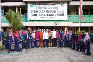 Jadi Pemimpin Apel di SMAN 02 Dumai, Gubri Syamsuar: Selamatkan Anak dari Pengaruh Negatif Gadget