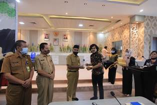 Pemkab Apresiasi Program KKN-T Mahasiswa IPB di Kabupaten Siak Dimasa Pandemi Covid-19