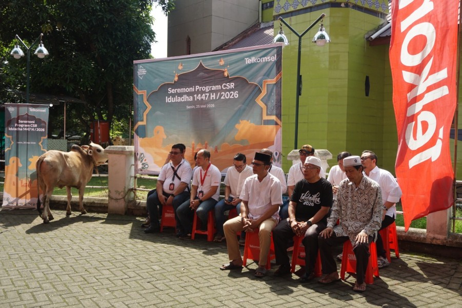 Perluas Manfaat bagi Masyarakat, Telkomsel Salurkan Hewan Kurban Iduladha 1447 H
