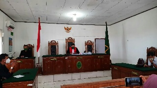 Surat Penetapan Tersangka Dianggap tidak Sah, Hakim Perintahkan Kepala BPKAD Kuansing Dibebaskan