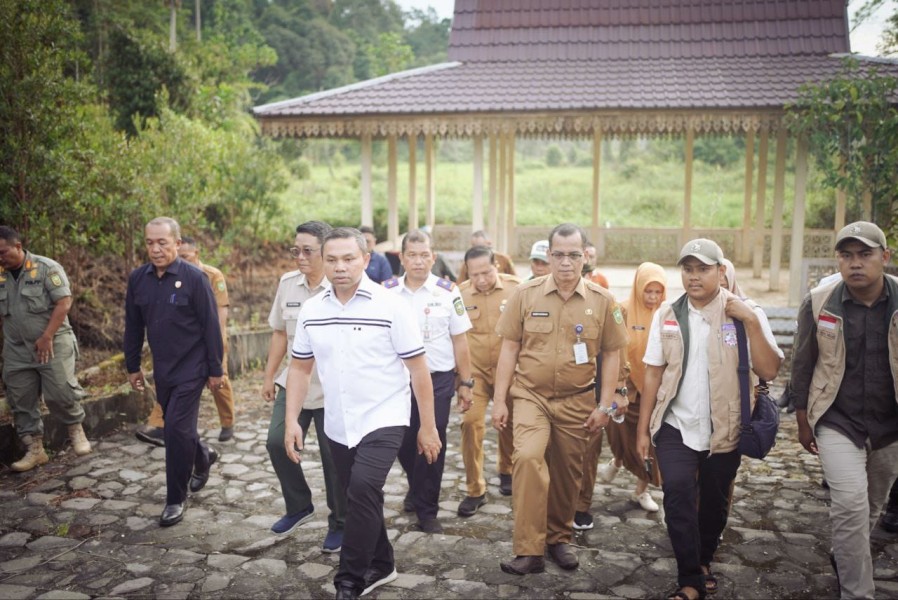 Gubri Abdul Wahid Tinjau Persiapan Jambore Karhutla 2025 di Tahura Sultan Syarif Hasyim