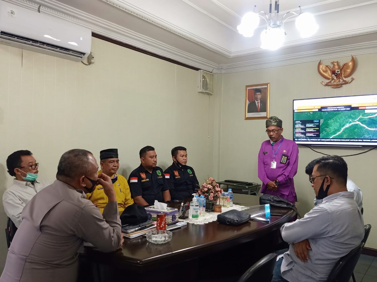 Terkait Kepindahannya, Kapolres Inhil Dapat Kunjungan Dadakan