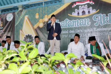 Sebelum ke KPU, Gus Imin Doa Bareng Ribuan Penghafal Quran