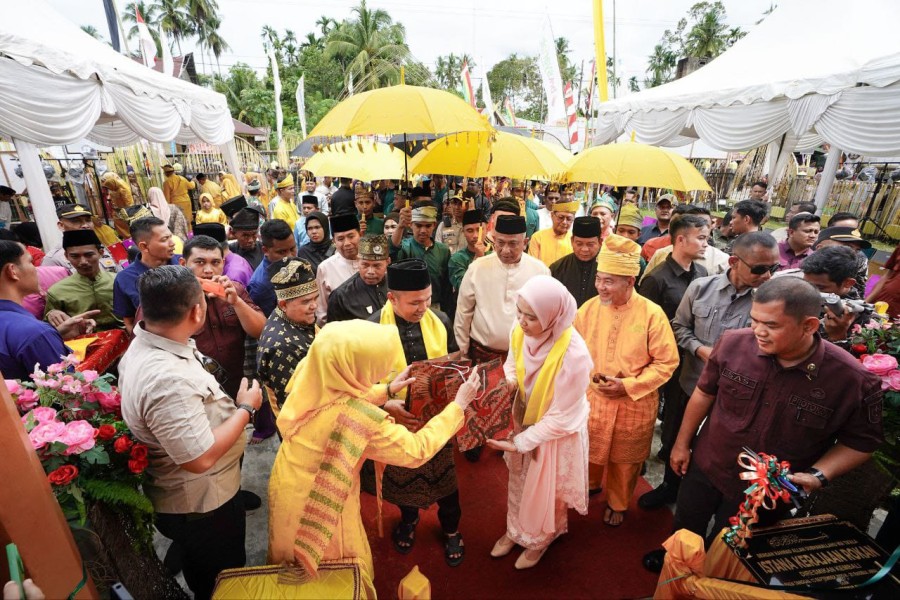 Jejak Peradaban di Negeri Seribu Suluk: Gubernur Riau Resmikan Istana Rokan