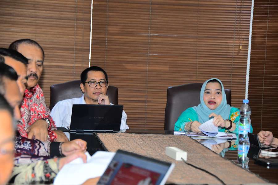 Harapkan Predikat SAKIP Meningkat, Bupati Kasmarni Paparkan Tindak Lanjut Hasil Evaluasi SAKIP dengan Kemenpan RB