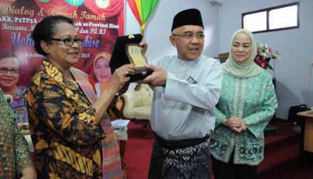 Upaya Pemprov Riau Tingkatkan Perlindungan Perempuan dan Anak