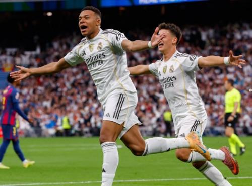 Los Blancos Permalukan Blaugrana 2-1