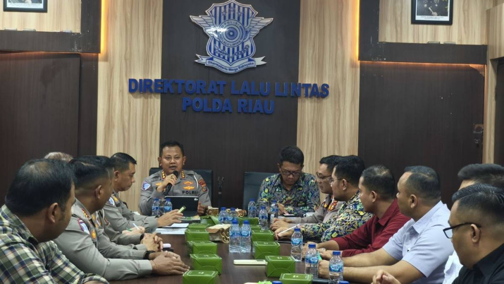 Jelang Libur Panjang, Dirlantas Polda Riau Pimpin Rapat LLAJ 2025