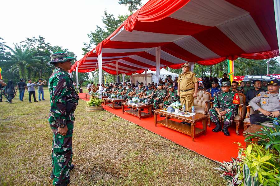 Bupati Alfedri Jadi Pembina Upacara Pembukaan TMMD ke 119