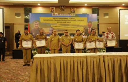 Pemkab Siak Terbaik I Kinerja Aksi Konvergensi Penurunan Stunting Provinsi Riau