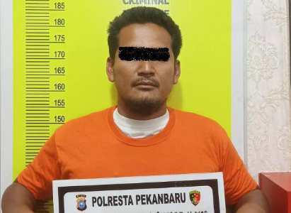 Diduga Pungli, Oknum PNS Diskes Riau Ngaku RT Diganjar Sanksi Pemberhentian Sementara