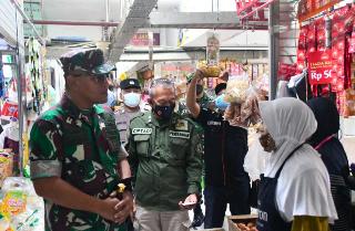 Respon Arahan Menko Marves, Kolonel Yudhi Sidak Ketersediaan Migor