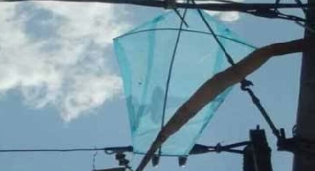 PLN Tembilahan Ingatkan Bahaya Layang-layang 