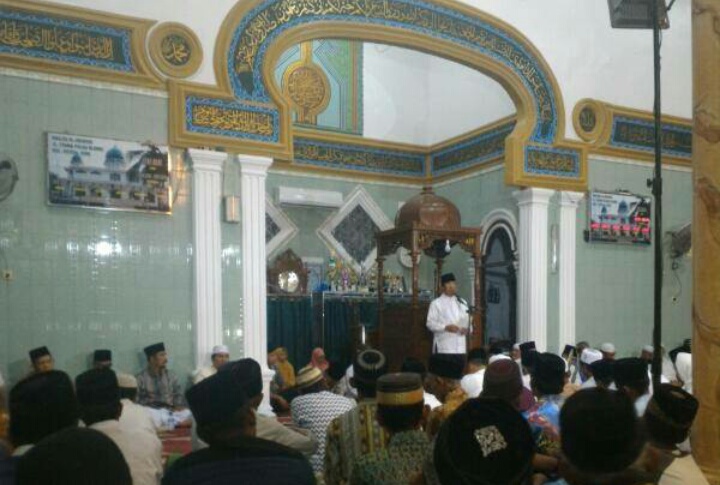 Bupati Inhil Terus Tingkatkan Kwalitas  Jalan Penghubung 