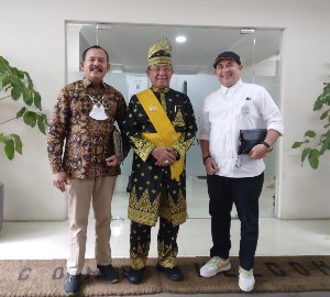 Wardan Jadi Kepala Daerah Pertama di Riau yang Meraih Anugerah Kebudayaan PWI Pusat