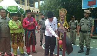 Wabup H.Halim Buka Pacu Jalur Rayon II Kecamatan Benai