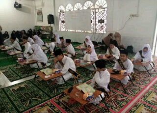 MTs Negeri 2 Kuantan Singingi Wisuda 17 Hafidzah & Hafidz