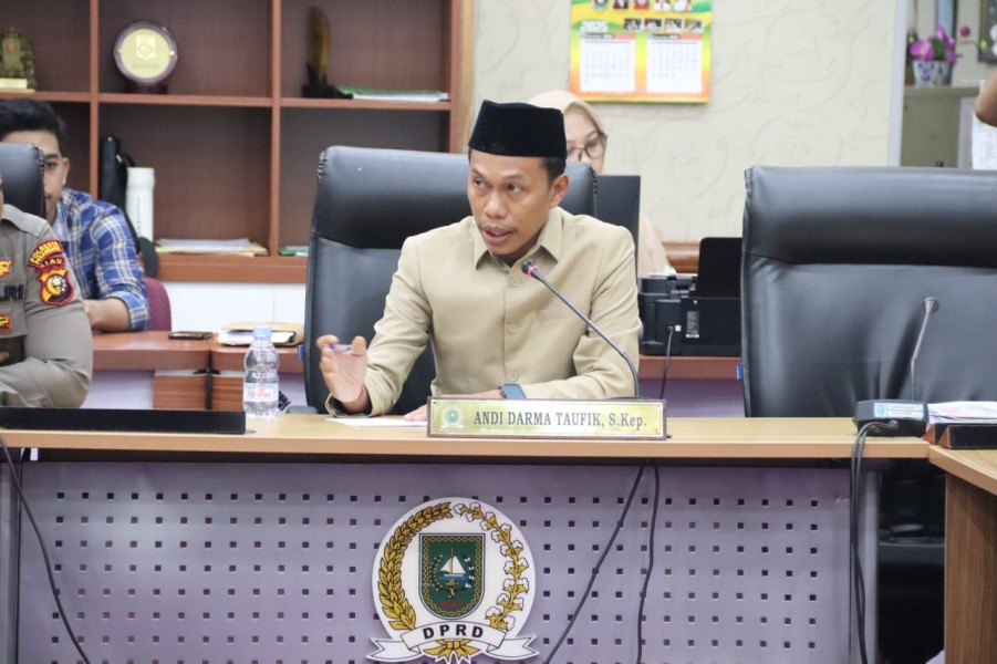 Anggota DPRD Riau Minta Publik Tidak Menyebarkan Hoax Soal Kasus Gubernur Nonaktif