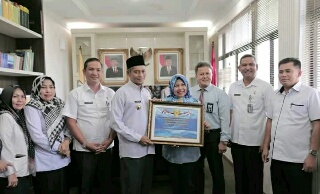 Pemko Pekanbaru Dihadiahi Piagam dan DID 27 M Oleh Kemen Keuangan RI