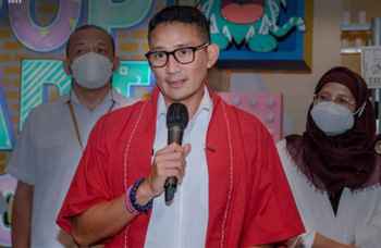 Begini Tanggapan Sandiaga Uno Terkait Anies dan Prabowo Deklarasi Capres
