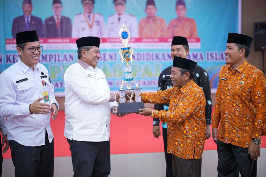 Bupati Siak Apresiasi Peran AGPAII dalam Membentuk Karakter Pelajar