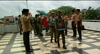 Wabup Inhil Ikuti Prosesi Penghormatan Terakhir Wafatnya Malian Ghazali