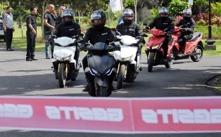 Viar Perkenalkan Skuter Listrik, Seperti apa?