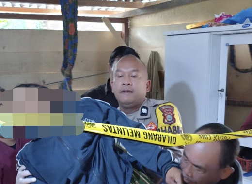 IRT di Inhu Ditemukan Tewas Tergantung, Ini Pesan Terakhir Yang Diterima Suami