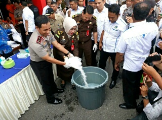 Polda Riau Lakukan Pemusnahan Barang Bukti Narkoba 