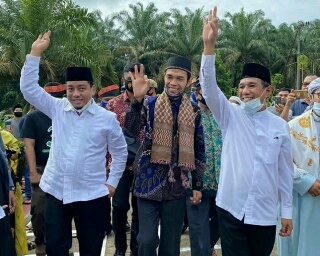 Kwatir Umat Terbelah, Ini Penjelasan Sahabat UAS Terkait Dukungan Politik ke Paslon