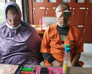 Suami Istri Ditangkap Polres Siak, Sejumlah BB Diamankan