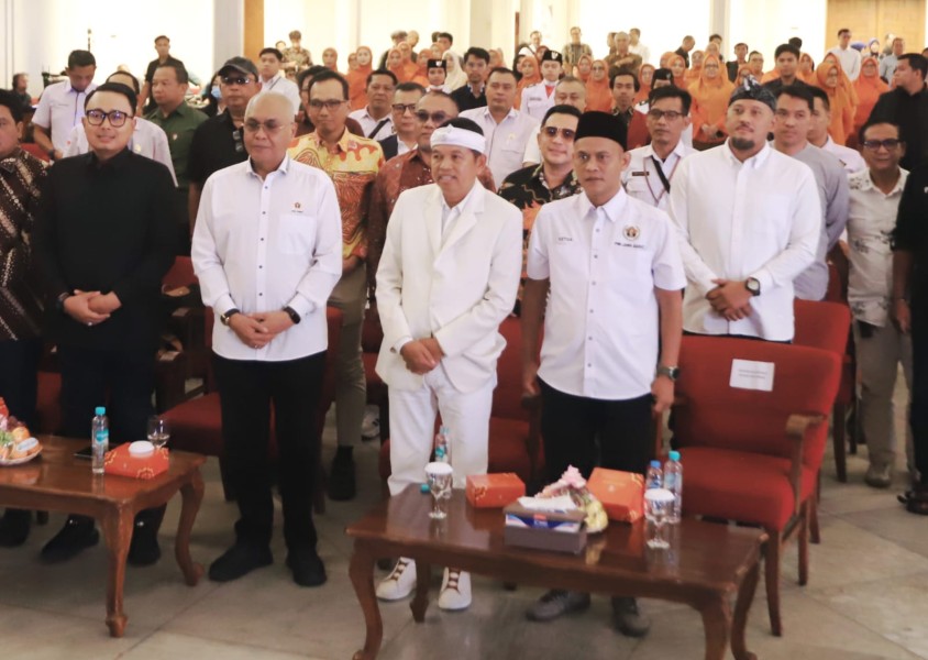 Hadapi Disrupsi Media, Ketum PWI dan KDM Ingatkan Independensi Pers