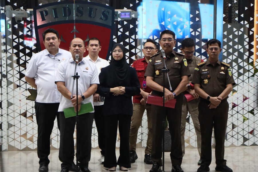 Kejagung Terus Dalami Dugaan Korupsi MBG, Periksa Staf BGN dan 3 Yayasan