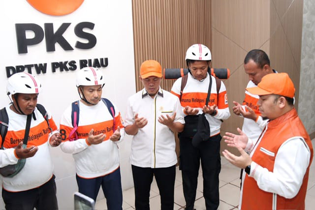 PKS Riau Kirim Relawan Bantu Korban Bencana Sumbar