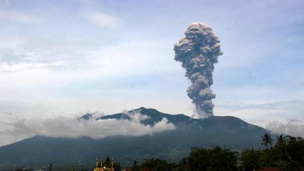 Gunung Marapi Erupsi Lagi Pagi Ini