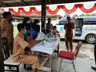 Pegawai Kantor Camat Rengat Barat Jalani Rapid Test, Hasilnya Mengejutkan