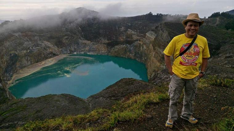 Pesona Keindahan Alam Danau Kelimutu 