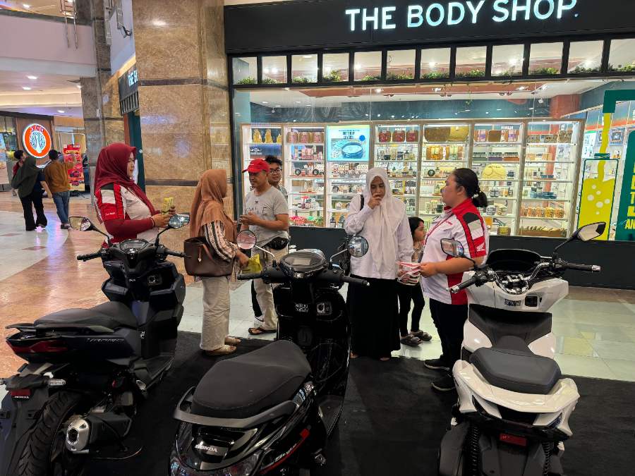 Pameran Honda Premium Matic Day Ramai Kunjungan di Akhir Pekan