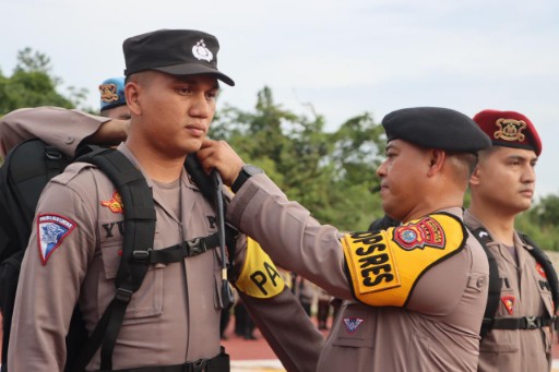 Polres Rohul Gelar Upacara Pemberangkatan Personel Pam TPS Operasi Mantap Praja Lancang Kuning 2024