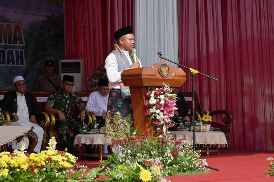 Atasi Kemiskinan, Gubri Wahid Segera Luncurkan Program Satu Rumah Satu Sarjana