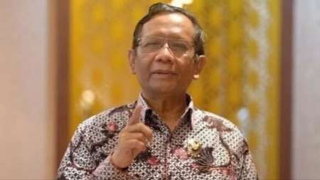 Mahfud MD Kendalikan Kominfo,  Pengganti Selayaknya Berlatar Ilmu Komunikasi 