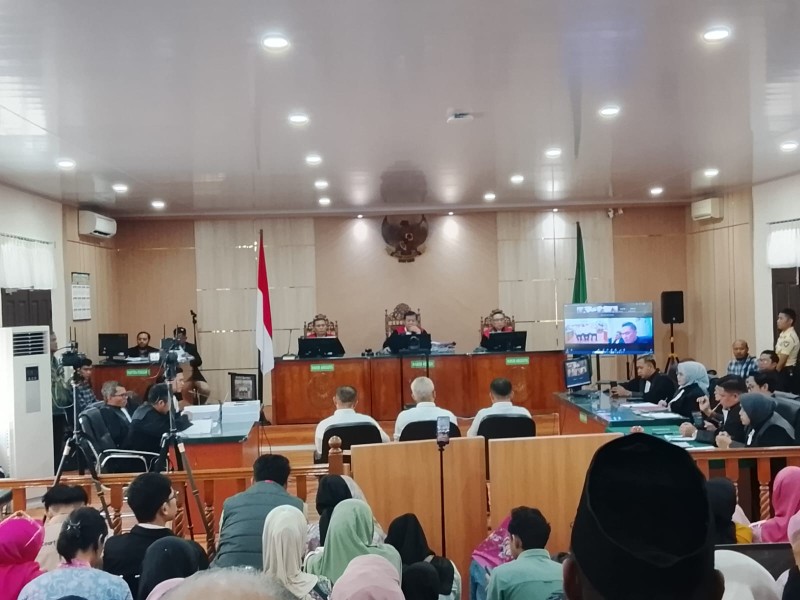 KPK Tuntut Abdul Wahid 8,5 Tahun Penjara di Kasus Dugaan Pemerasan PUPR Riau
