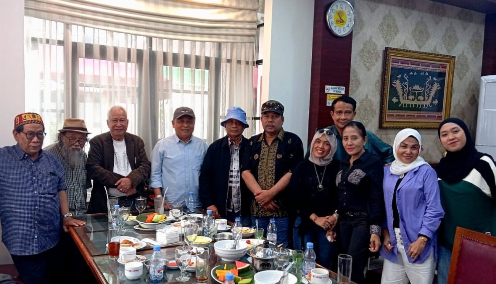 Pengurus Baru YHPI akan  Perjuangkan Hari Puisi Indonesia