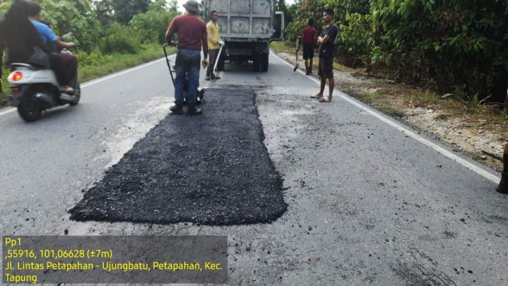 Meskipun Anggaran Terbatas, 100 Hari Kerja Gubri Abdul Wahid Mampu Perbaiki 7 Ruas Jalan