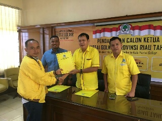 Petahana Andi Rachman Daftar Calon Ketua Golkar