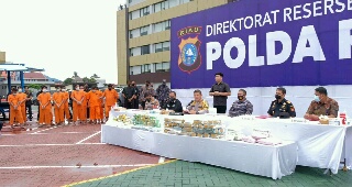 No Place to Hide! Kapolda Riau Musnahkan Barang Bukti Narkoba 