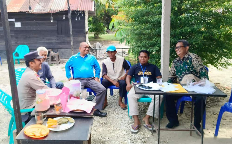 Polsek Sungai Apit Gelar Kegiatan Cooling System Sambang Warga Menjelang Pilkada 2024