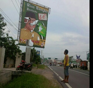 Baliho Calon Kuat Gubri 2018 Dirusak OTK, Edi RM: Dikampung Saye pun Tak Aman