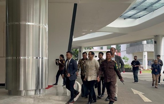 Nadiem Makarim Penuhi Panggilan Kejagung, Diperiksa Terkait Kasus Pengadaan Laptop